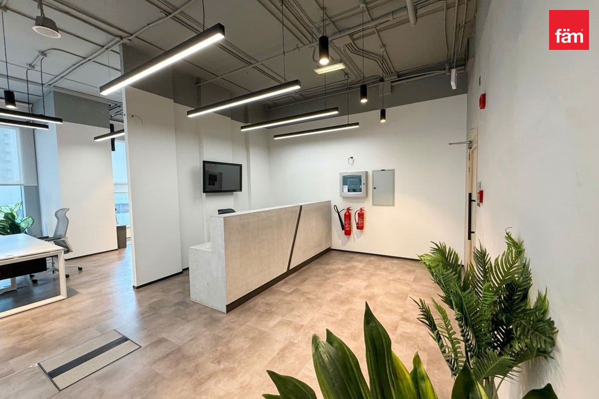 office in Burj Daman, photograph 2 of 20