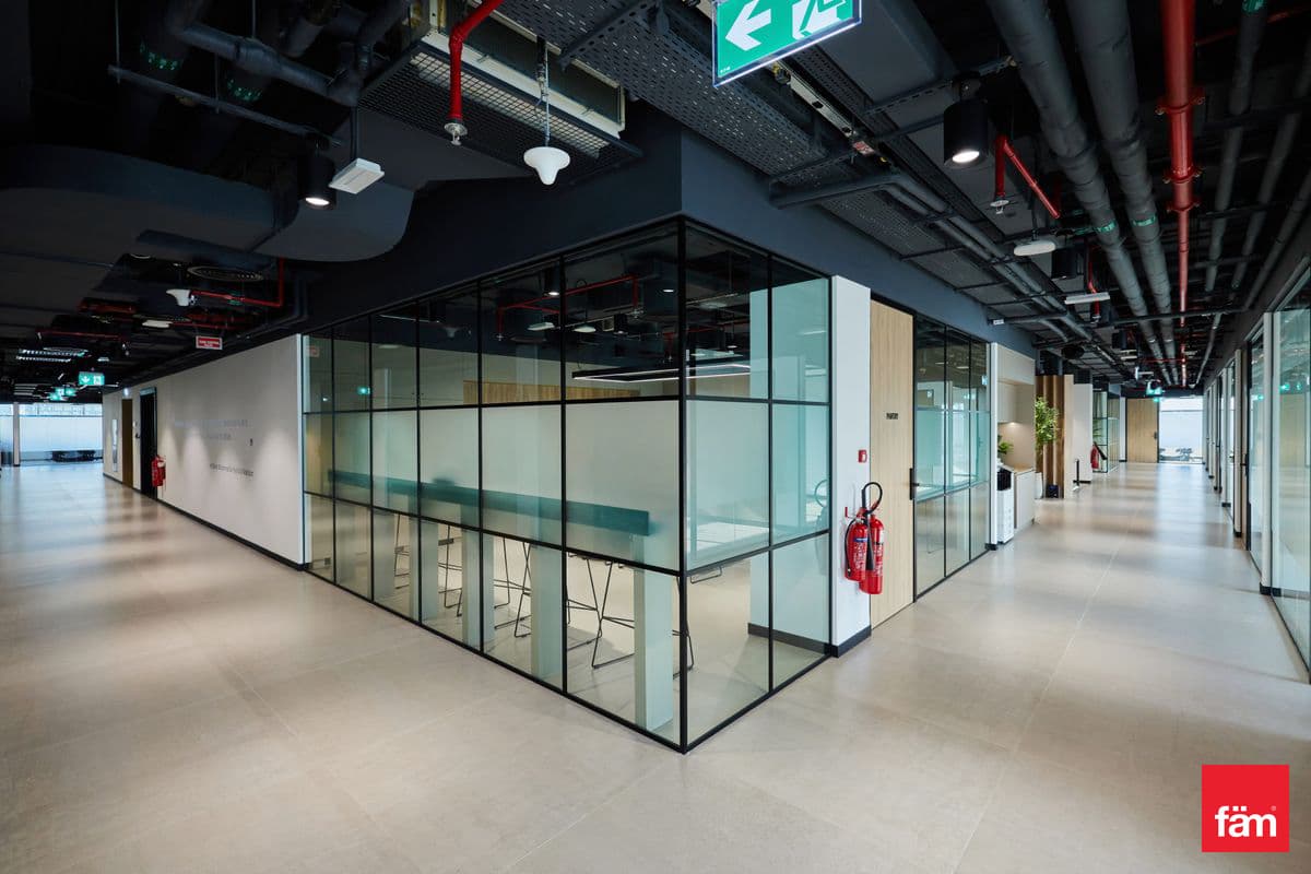 office in Convention Tower, photograph 9 of 20