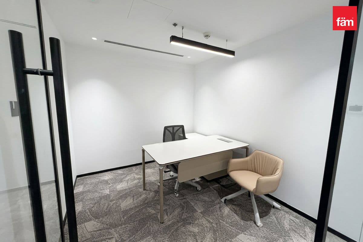 office in Jumeirah Business Centre 2, photograph 10 of 15