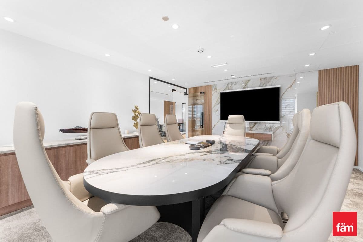 office in Magnum Opus Bay, photograph 4 of 16