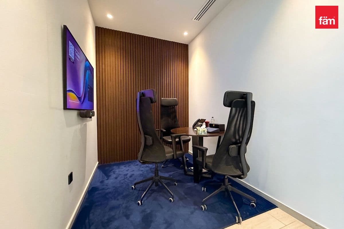 office in Park Towers Podium, photograph 16 of 20