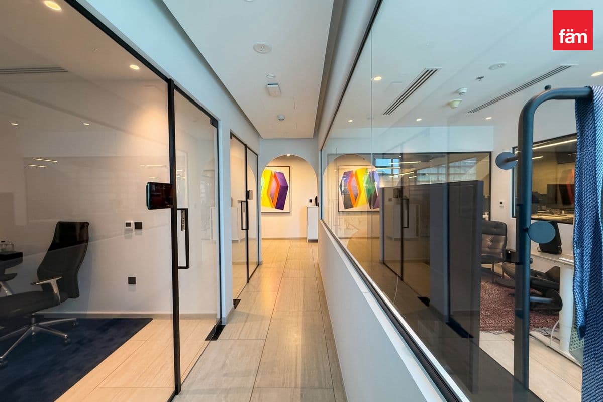 office in Park Towers Podium, photograph 10 of 20