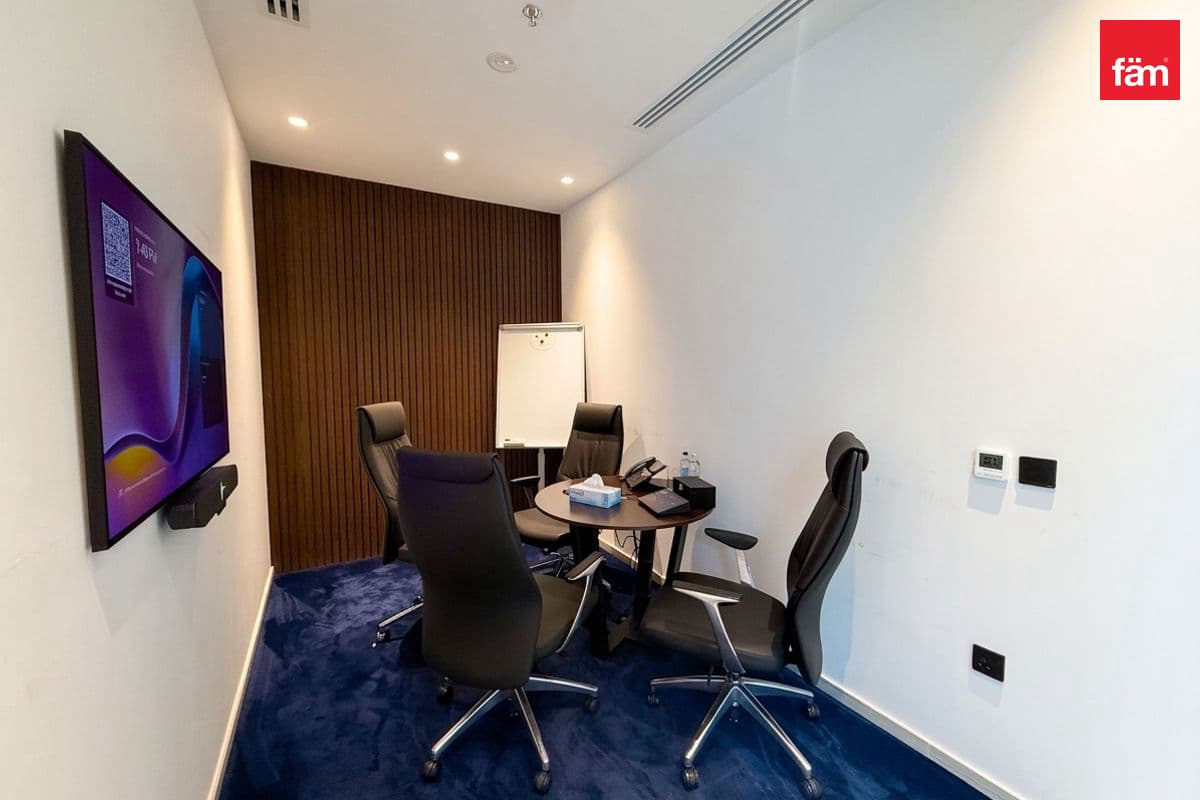 office in Park Towers Podium, photograph 20 of 20
