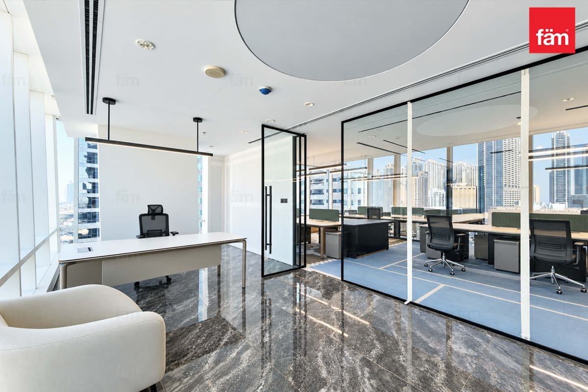 office in Reef Tower - Jumeirah Lake Towers, photograph 18 of 19