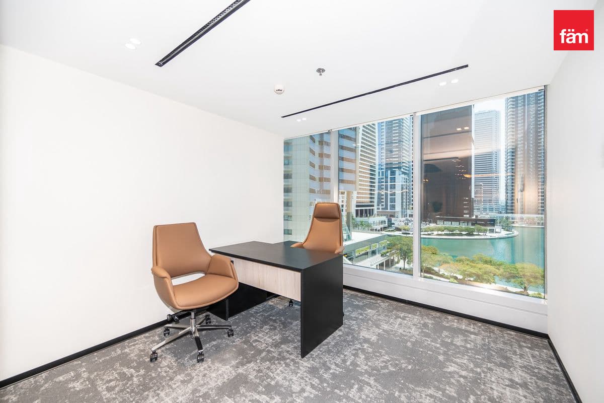 office in SABA TOWER 1, photograph 8 of 20
