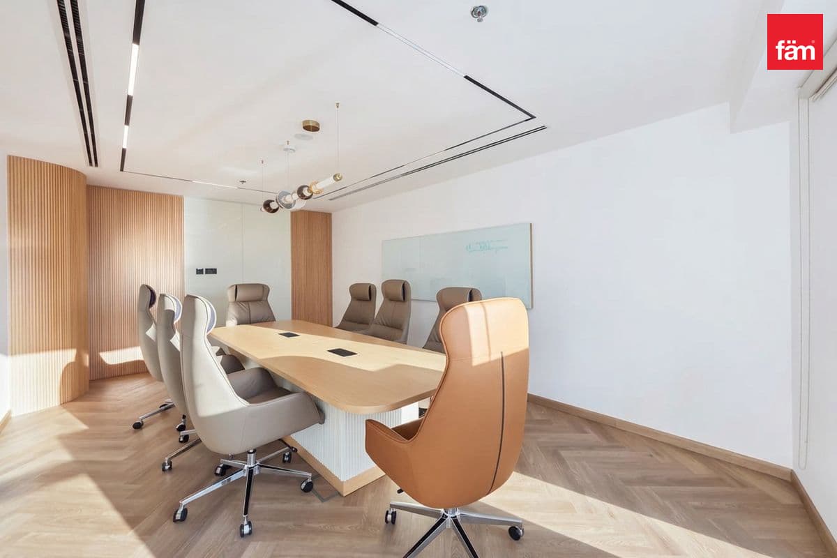 office in Swiss Tower, photograph 4 of 11