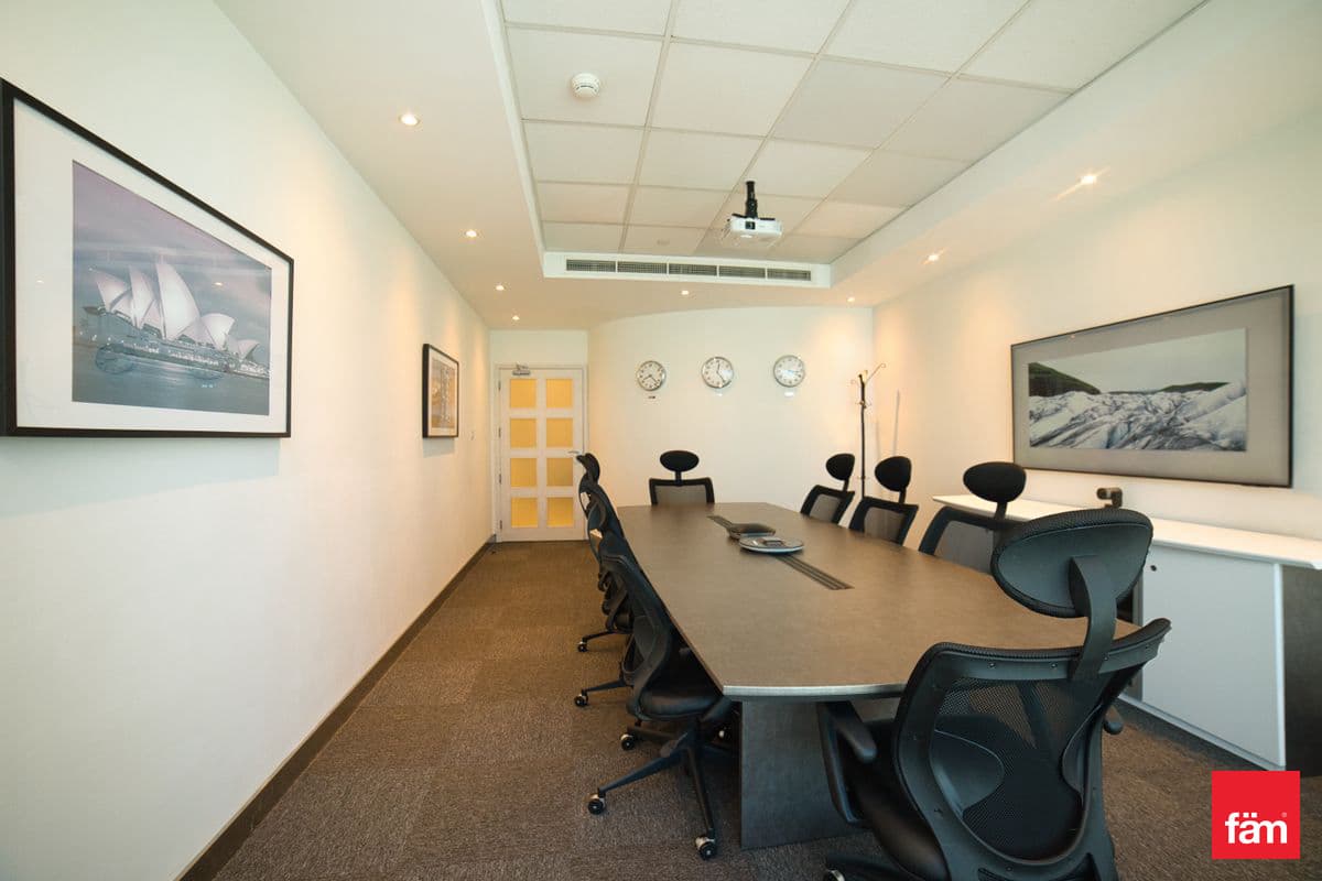 office in The H Hotel, photograph 3 of 10