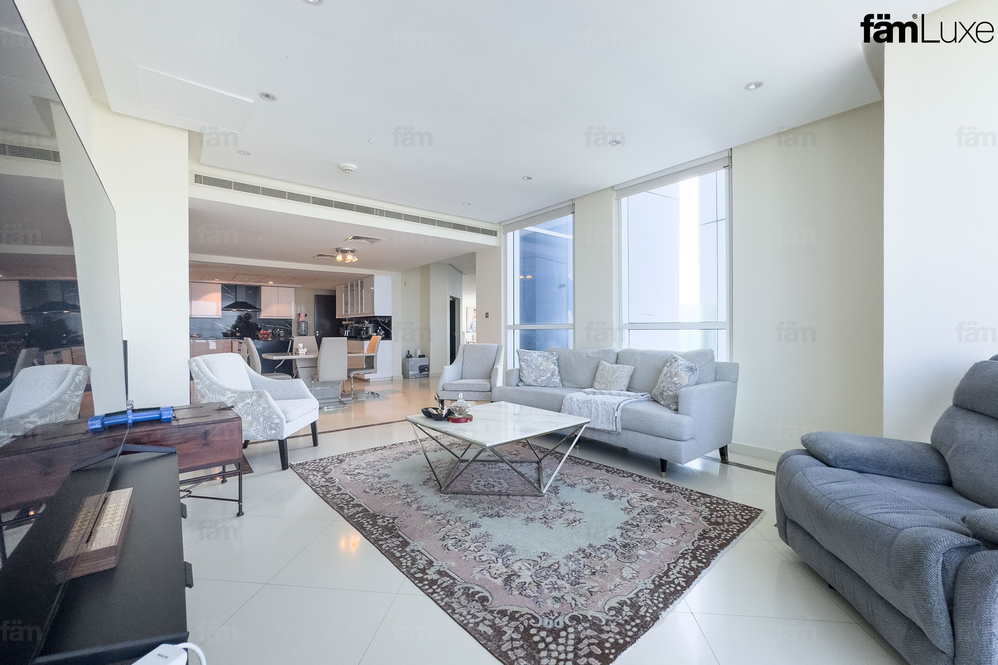 4 bedroom apartment in 23 Marina, photograph 7 of 17
