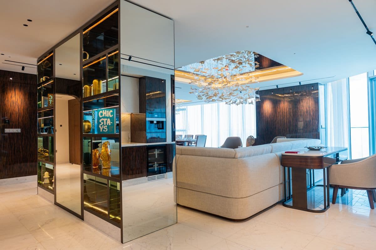 5 bedroom penthouse in Biltmore Sufouh, photograph 3 of 20