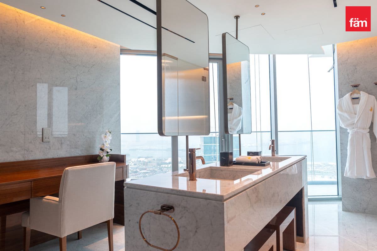5 bedroom penthouse in Biltmore Sufouh, photograph 6 of 20