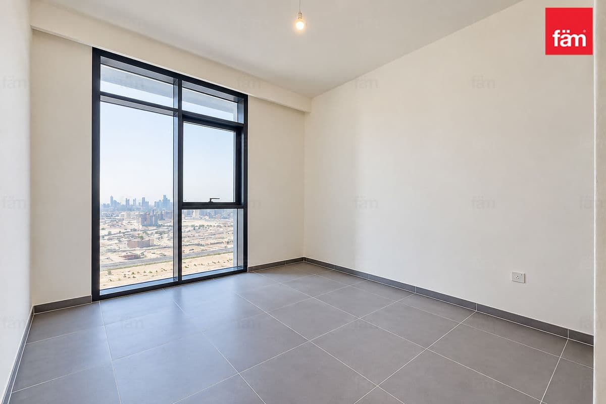 3 bedroom penthouse in Creek Edge Tower 1, photograph 9 of 20