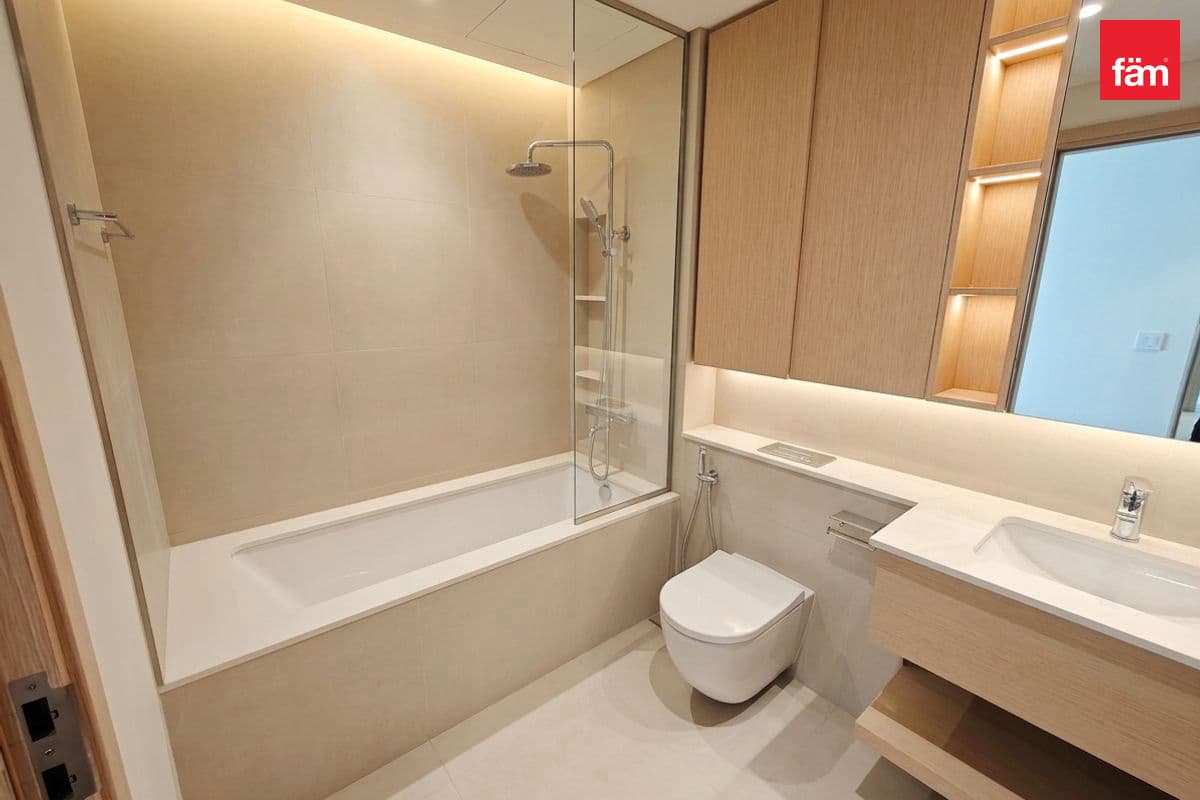 4 bedroom penthouse in Golf Heights, photograph 18 of 20