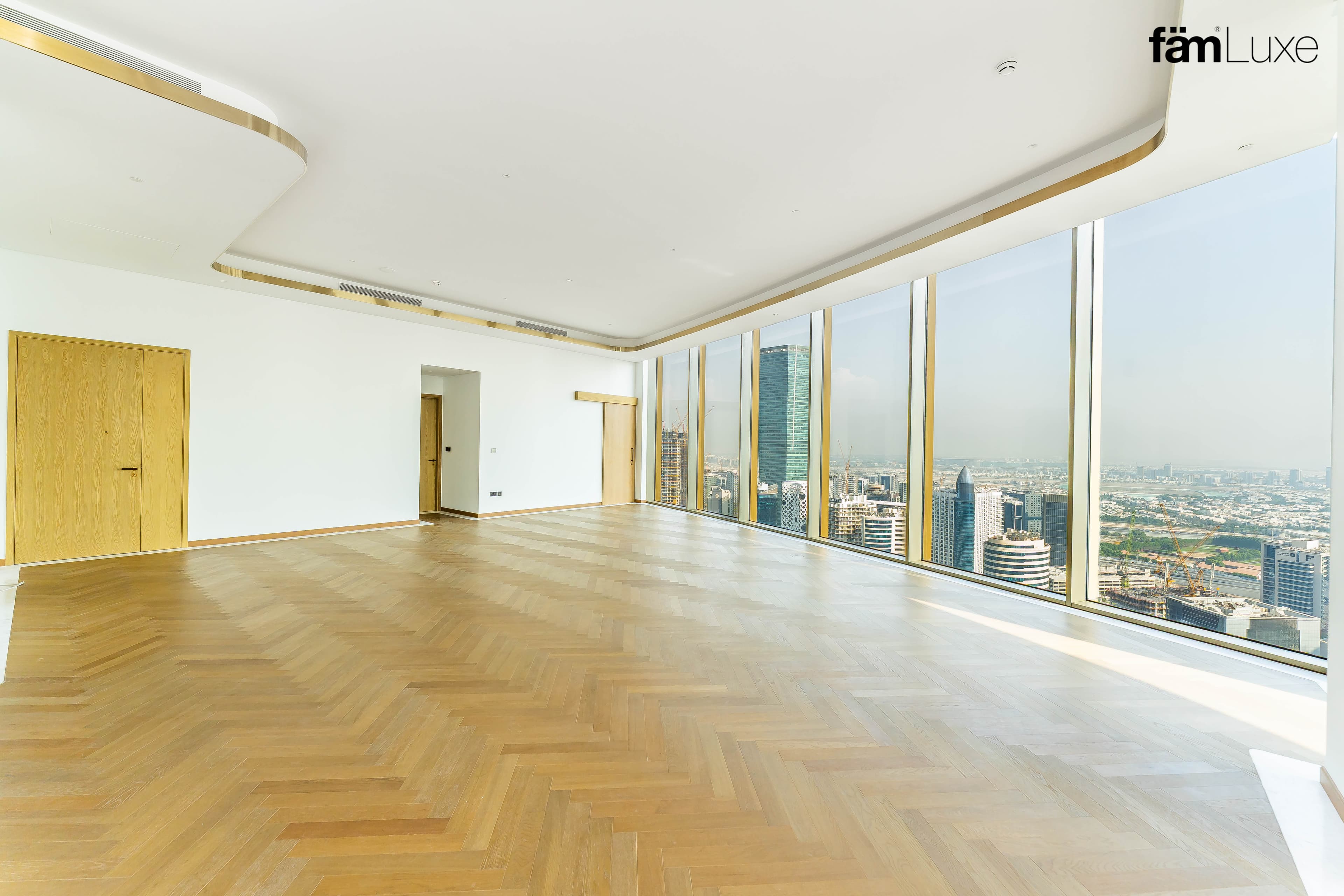 4 bedroom penthouse in Jumeirah Living Business Bay, photograph 5 of 20