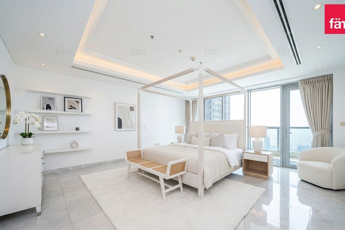 5 bedroom penthouse in Sulafa Tower, photograph 5 of 13