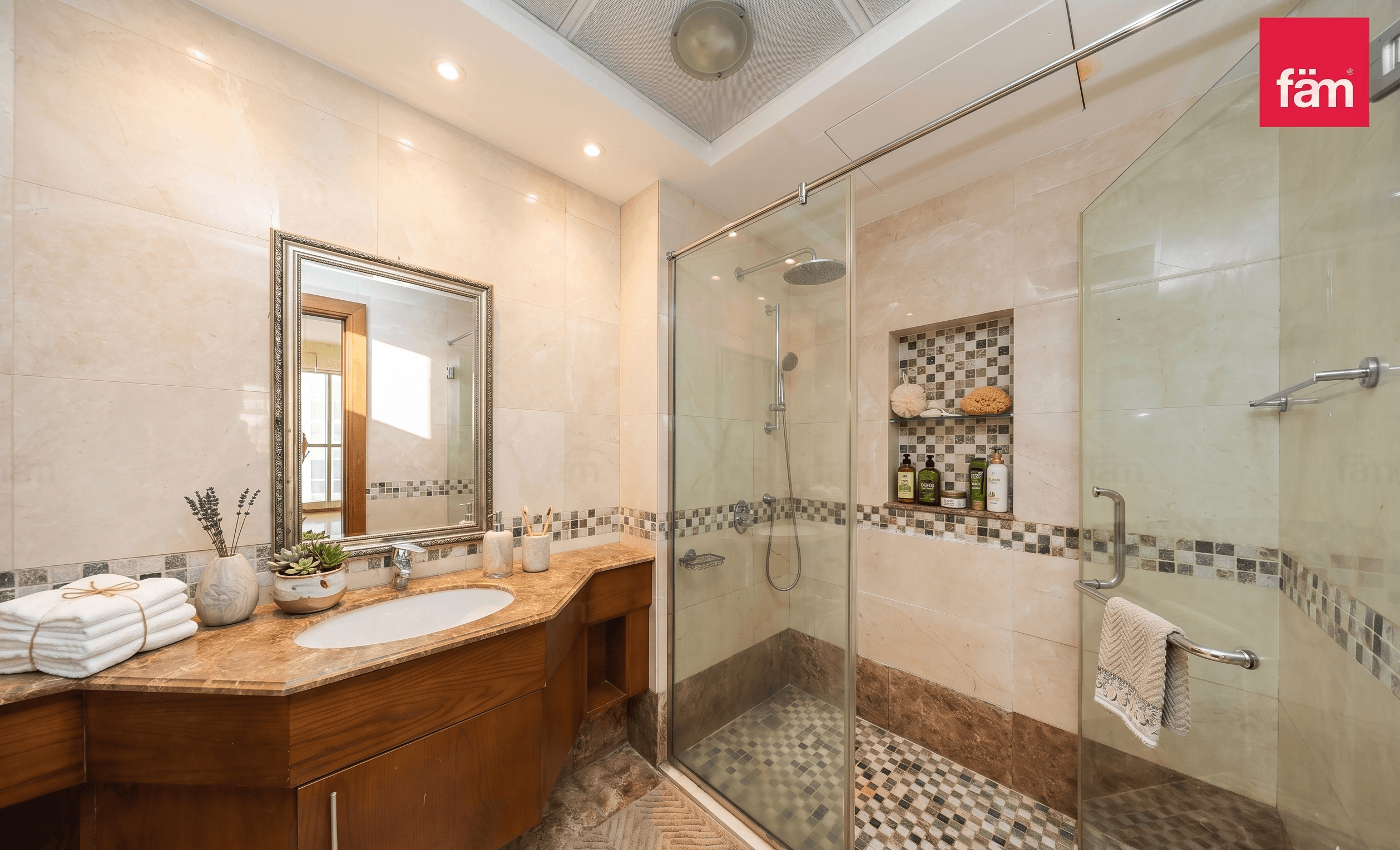 5 bedroom penthouse in Sulafa Tower, photograph 7 of 13