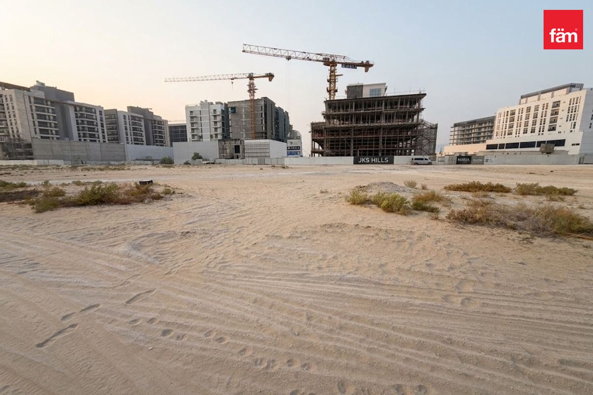 plot-residential in Nad Al Sheba Gardens Phase 1, photograph 7 of 10