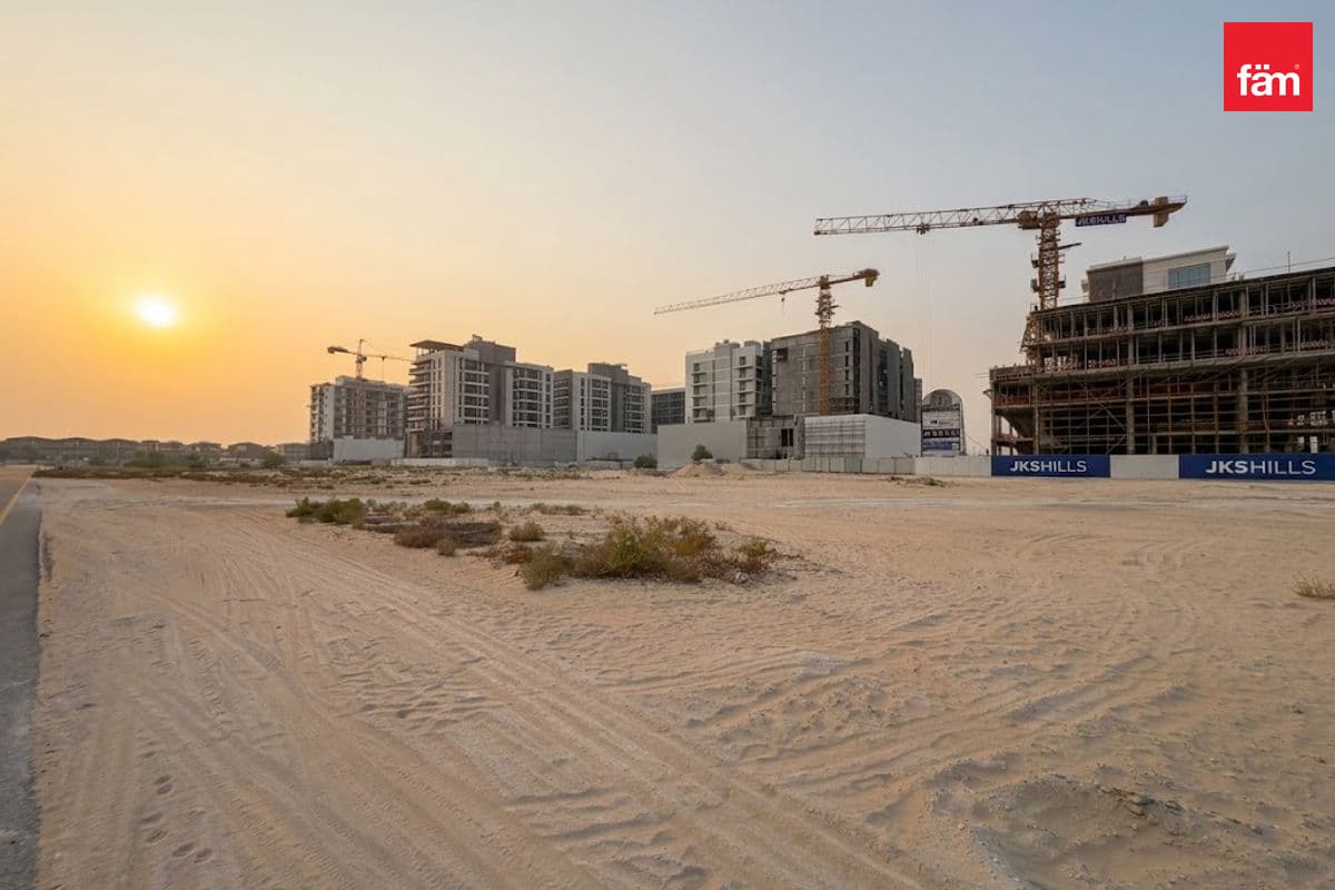 plot-residential in Nad Al Sheba Gardens Phase 1, photograph 6 of 10