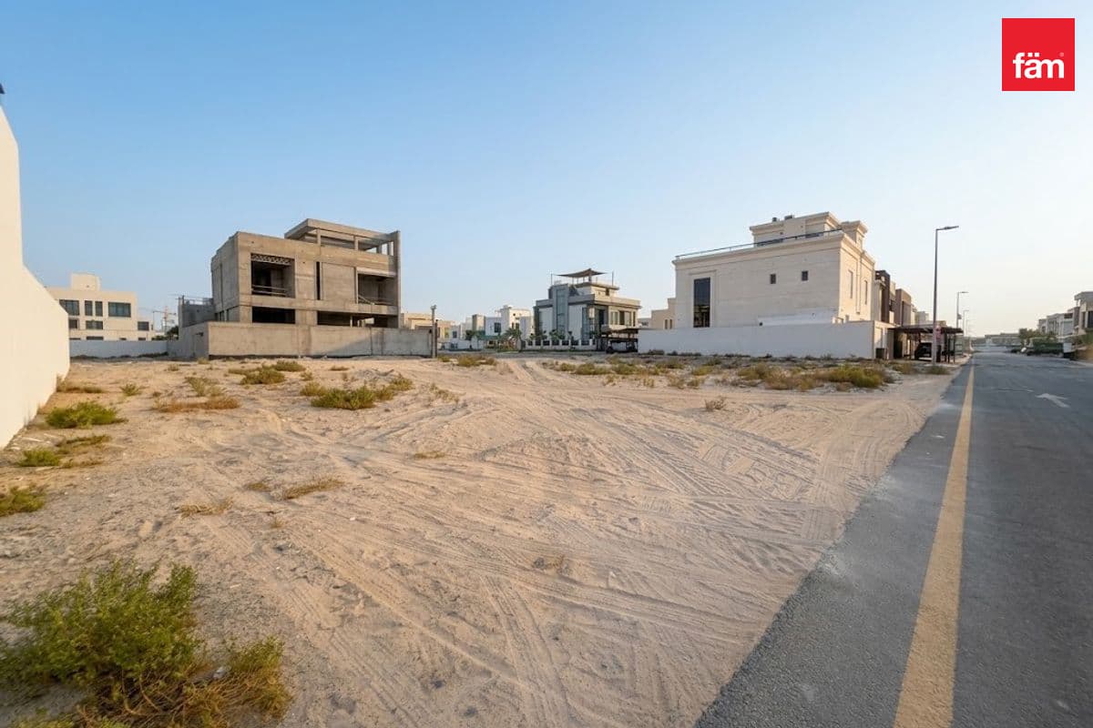 plot-residential in Nad Al Sheba Gardens Phase 1, photograph 4 of 10