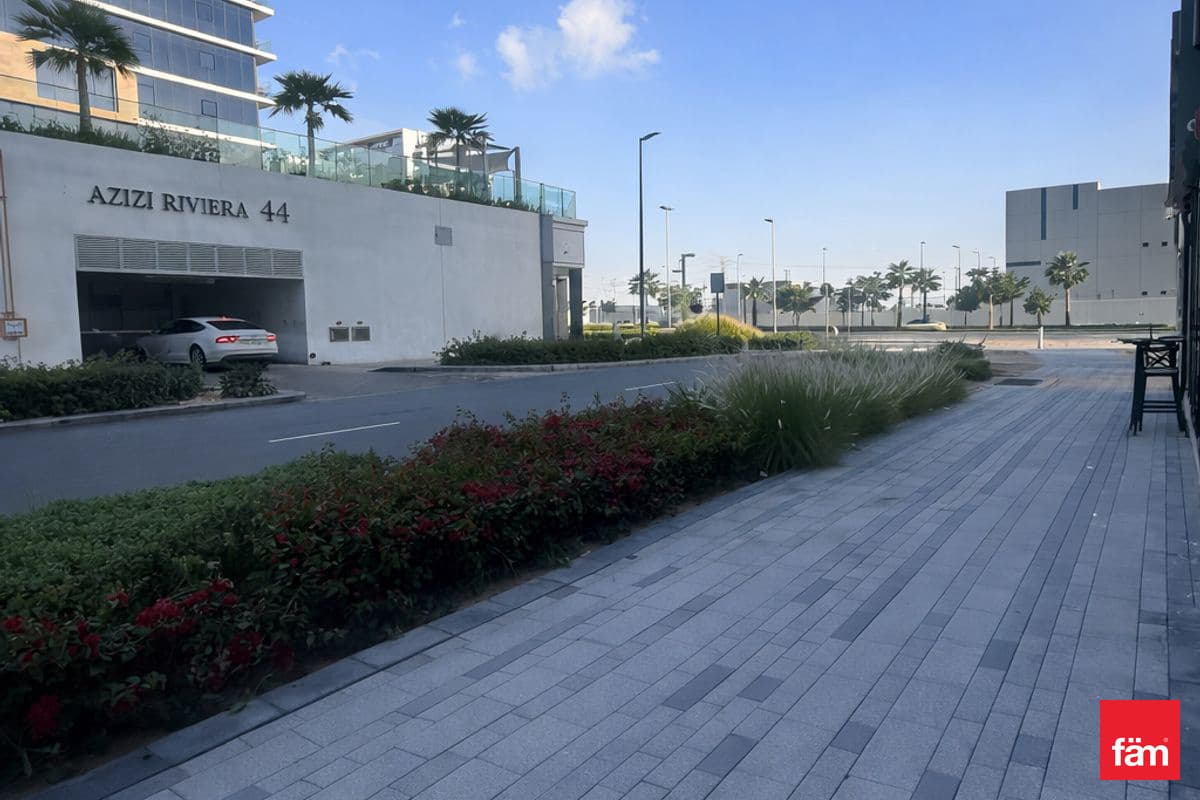 retail in Azizi Riviera 36, photograph 9 of 10