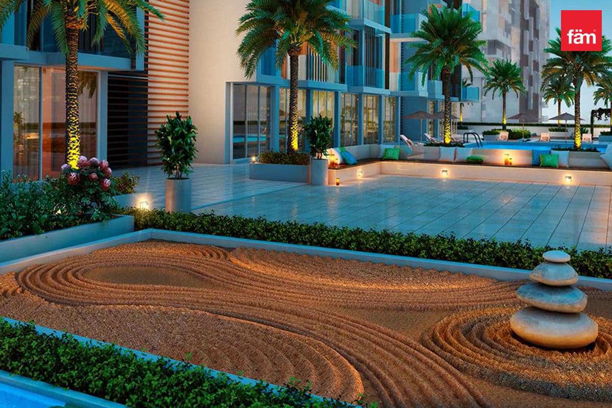 retail in Azizi Riviera 7, photograph 8 of 10