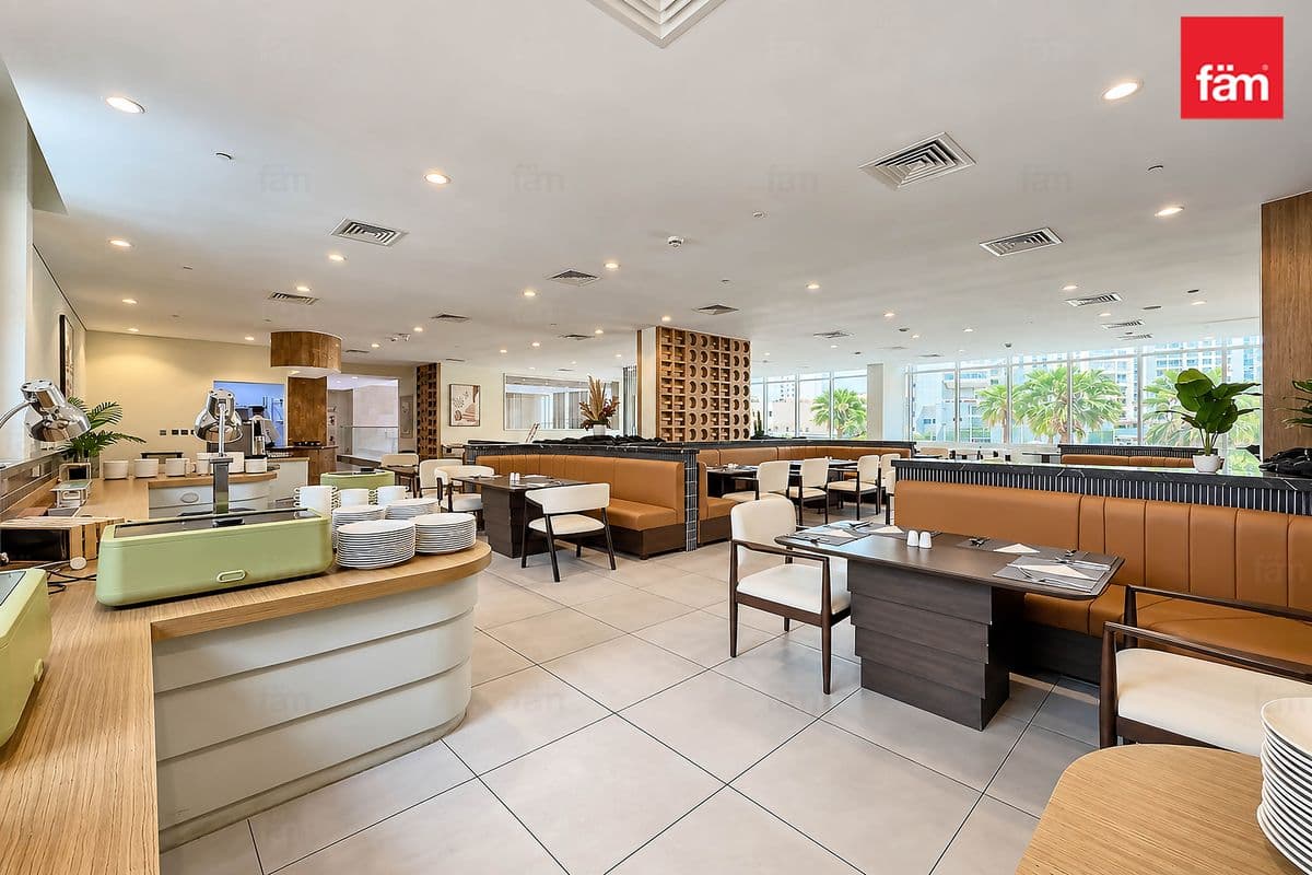 retail in Reya Creek Hotel, photograph 9 of 20
