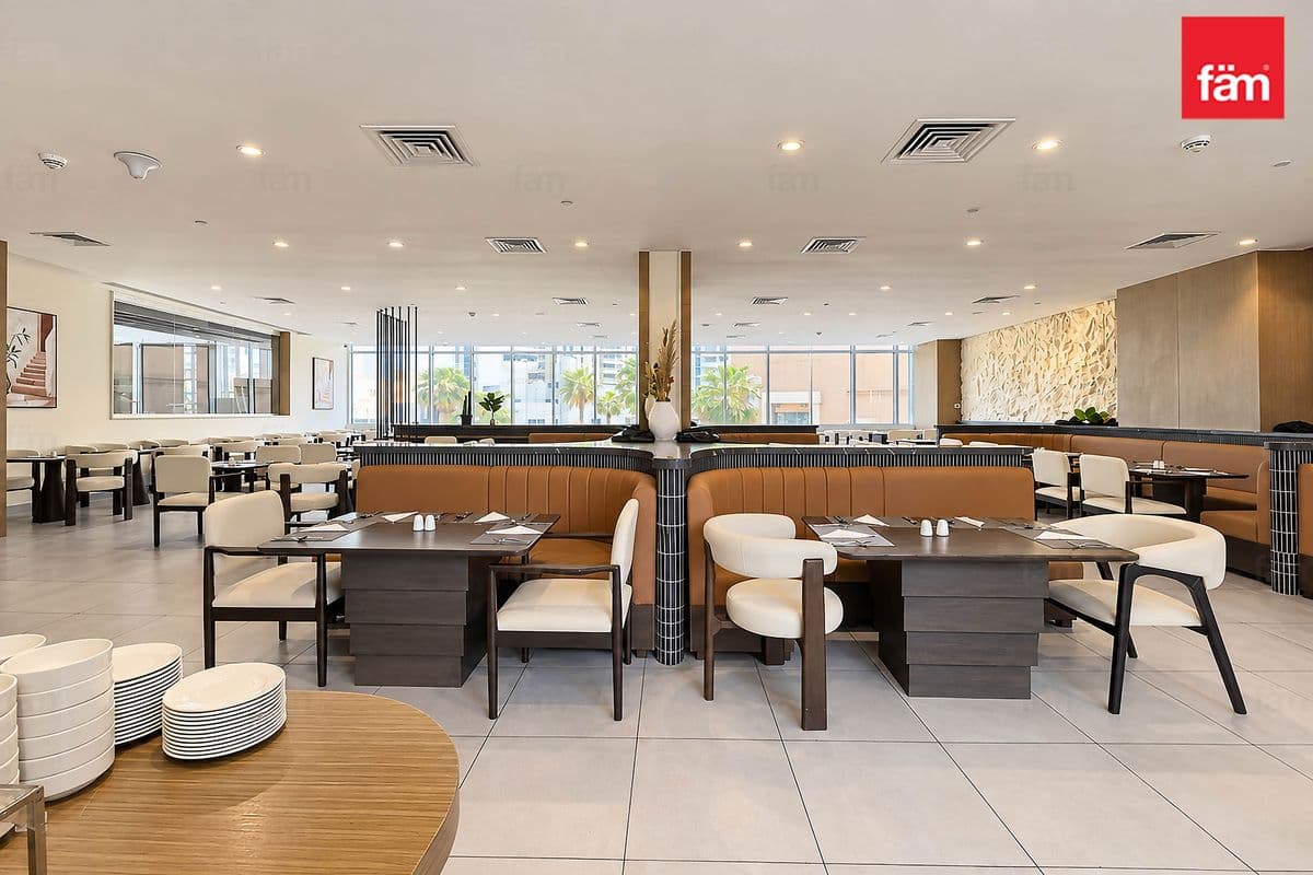 retail in Reya Creek Hotel, photograph 6 of 20