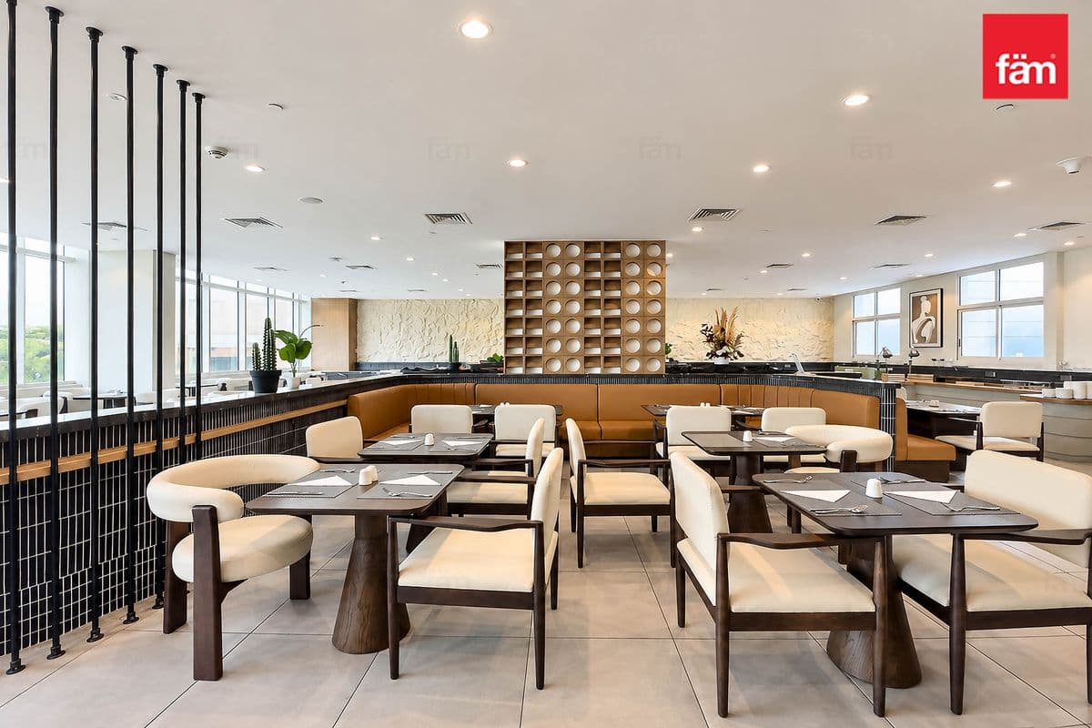 retail in Reya Creek Hotel, photograph 7 of 20
