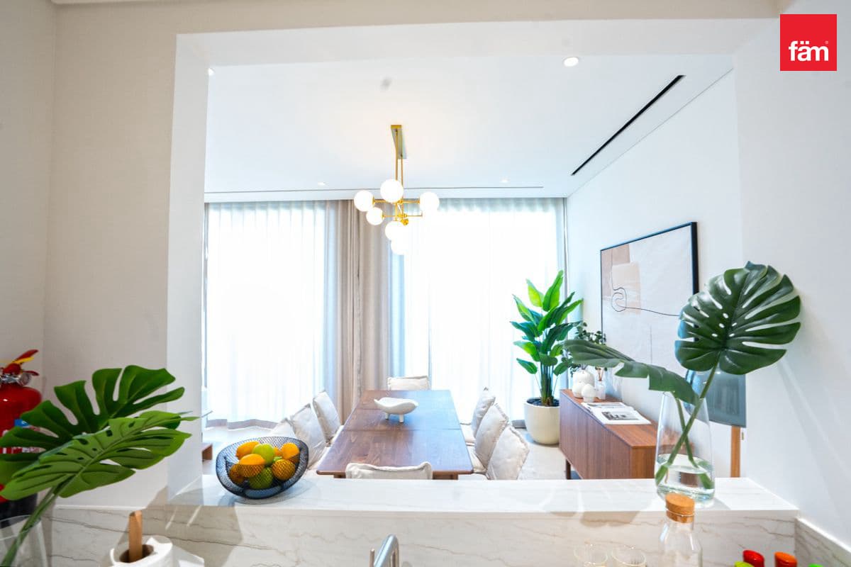 3 bedroom townhouse in Al Badia Villas, photograph 8 of 20