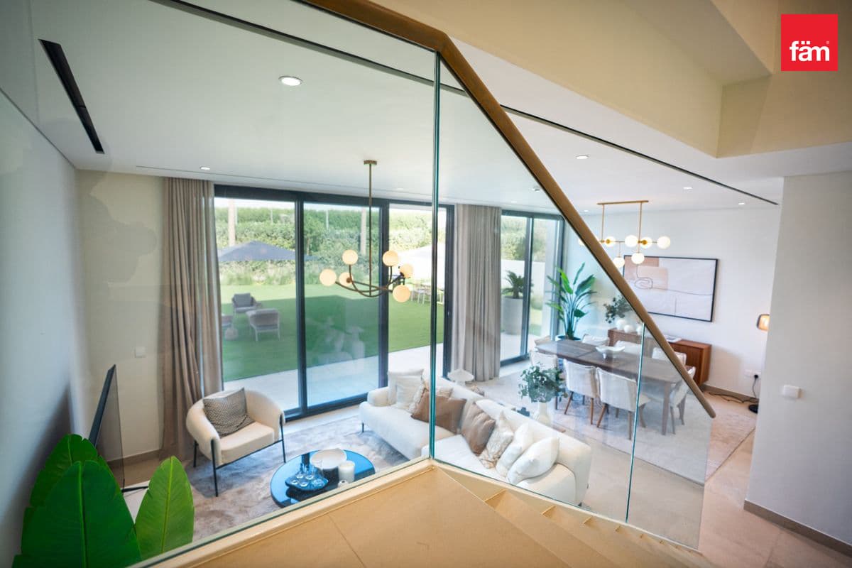 3 bedroom townhouse in Al Badia Villas, photograph 7 of 20