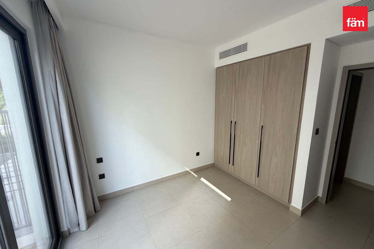 5 bedroom villa in Aura, photograph 3 of 10