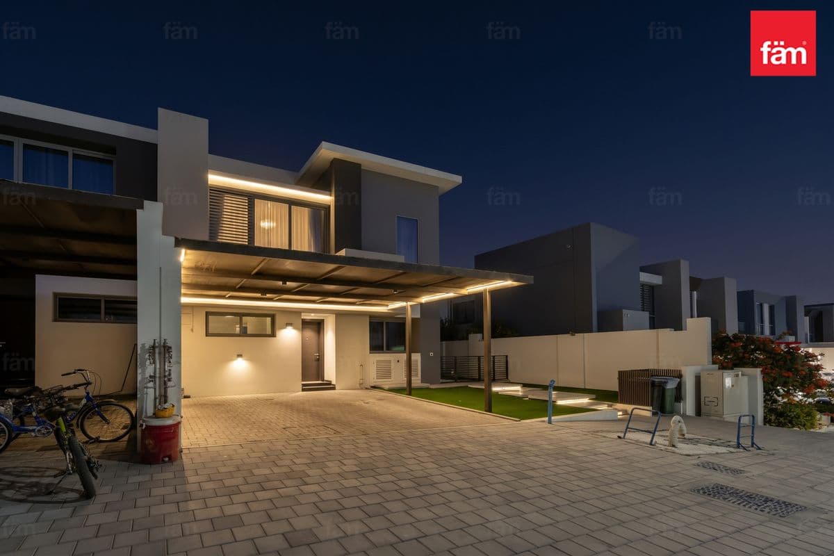 4 bedroom townhouse in Gardenia Townhomes at Wasl Gate, photograph 17 of 20