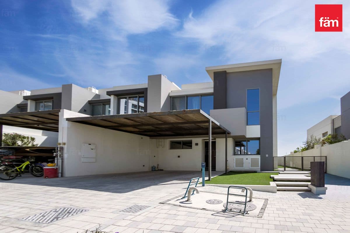 4 bedroom townhouse in Gardenia Townhomes at Wasl Gate, photograph 19 of 20