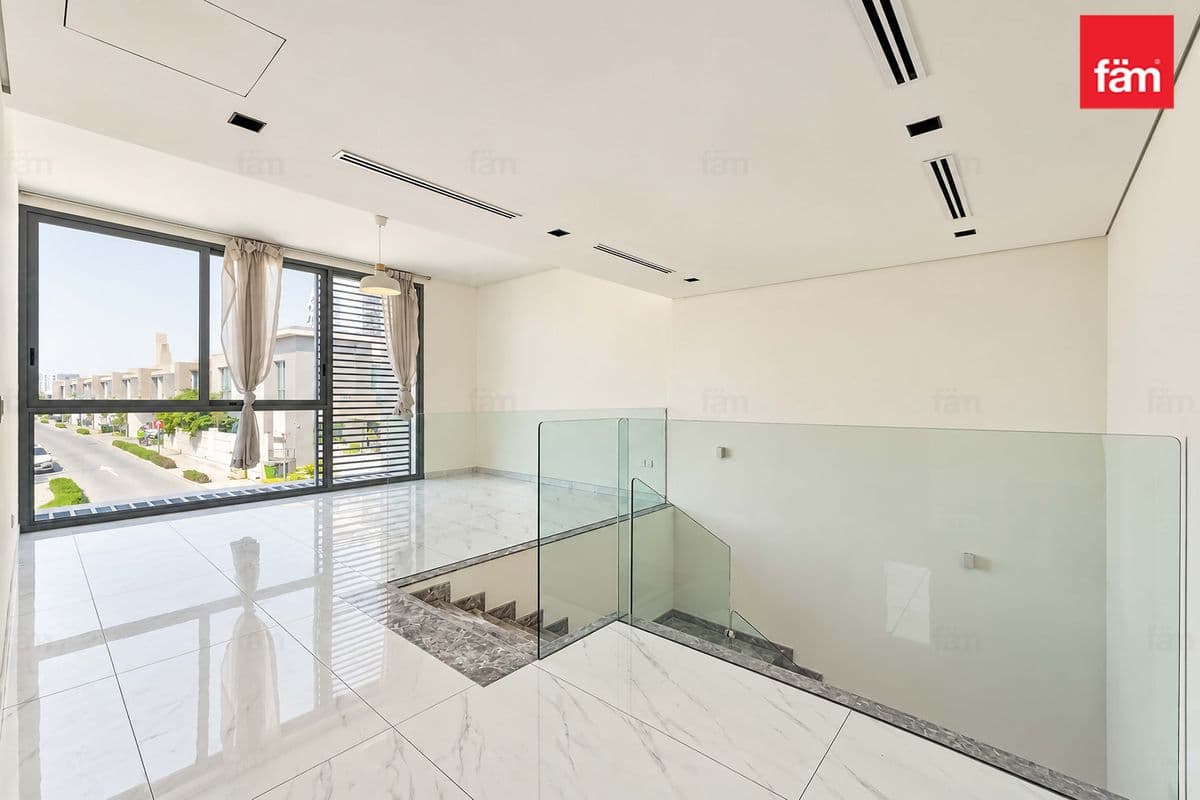4 bedroom townhouse in Gardenia Townhomes at Wasl Gate, photograph 7 of 20
