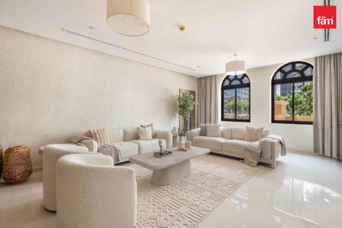3 bedroom apartment in Golden Mile 1, photograph 4 of 20