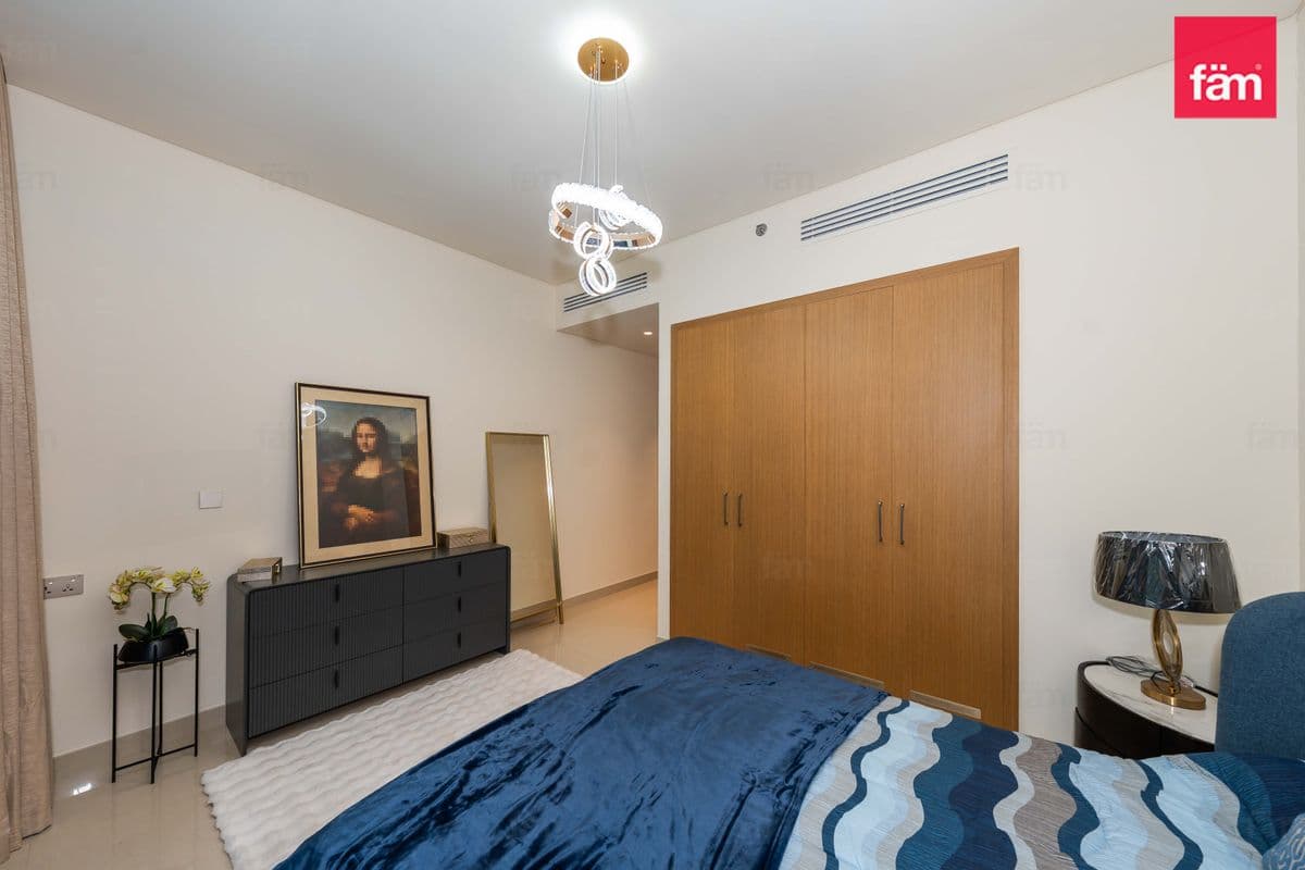 3 bedroom townhouse in Harbour Views Podium, photograph 20 of 20