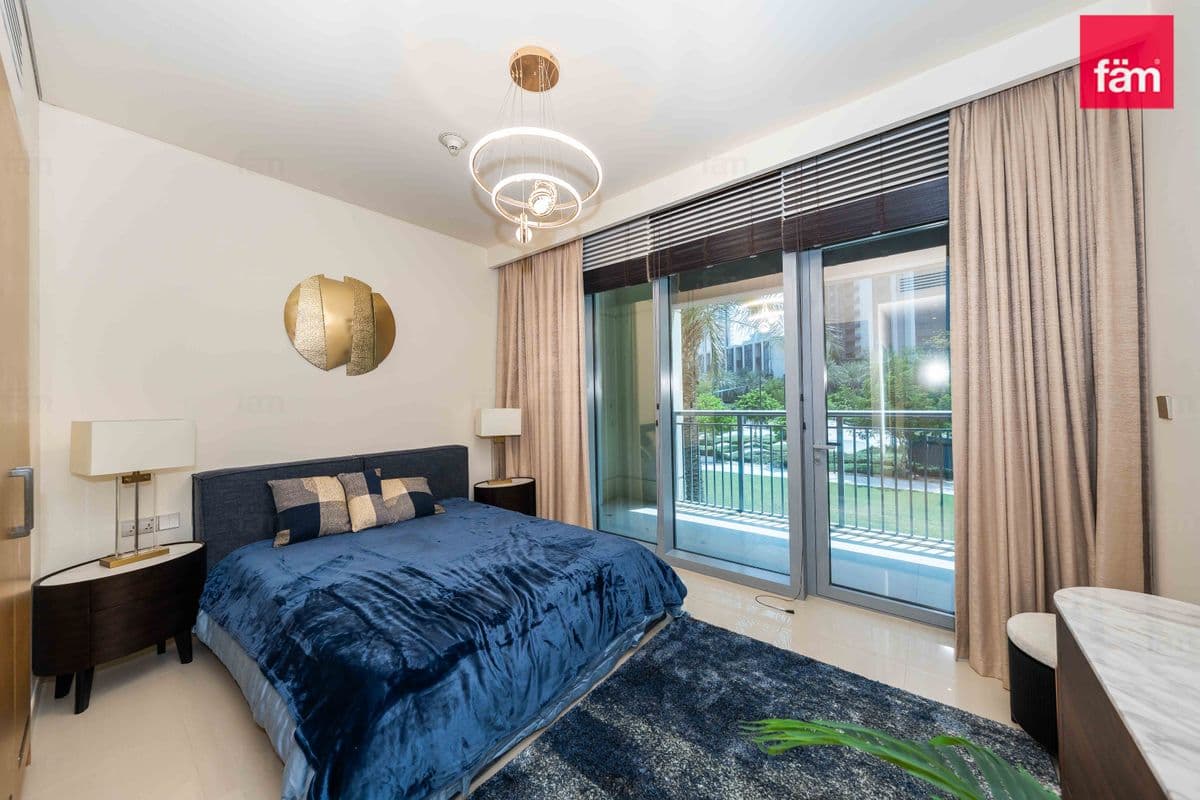 3 bedroom townhouse in Harbour Views Podium, photograph 12 of 20