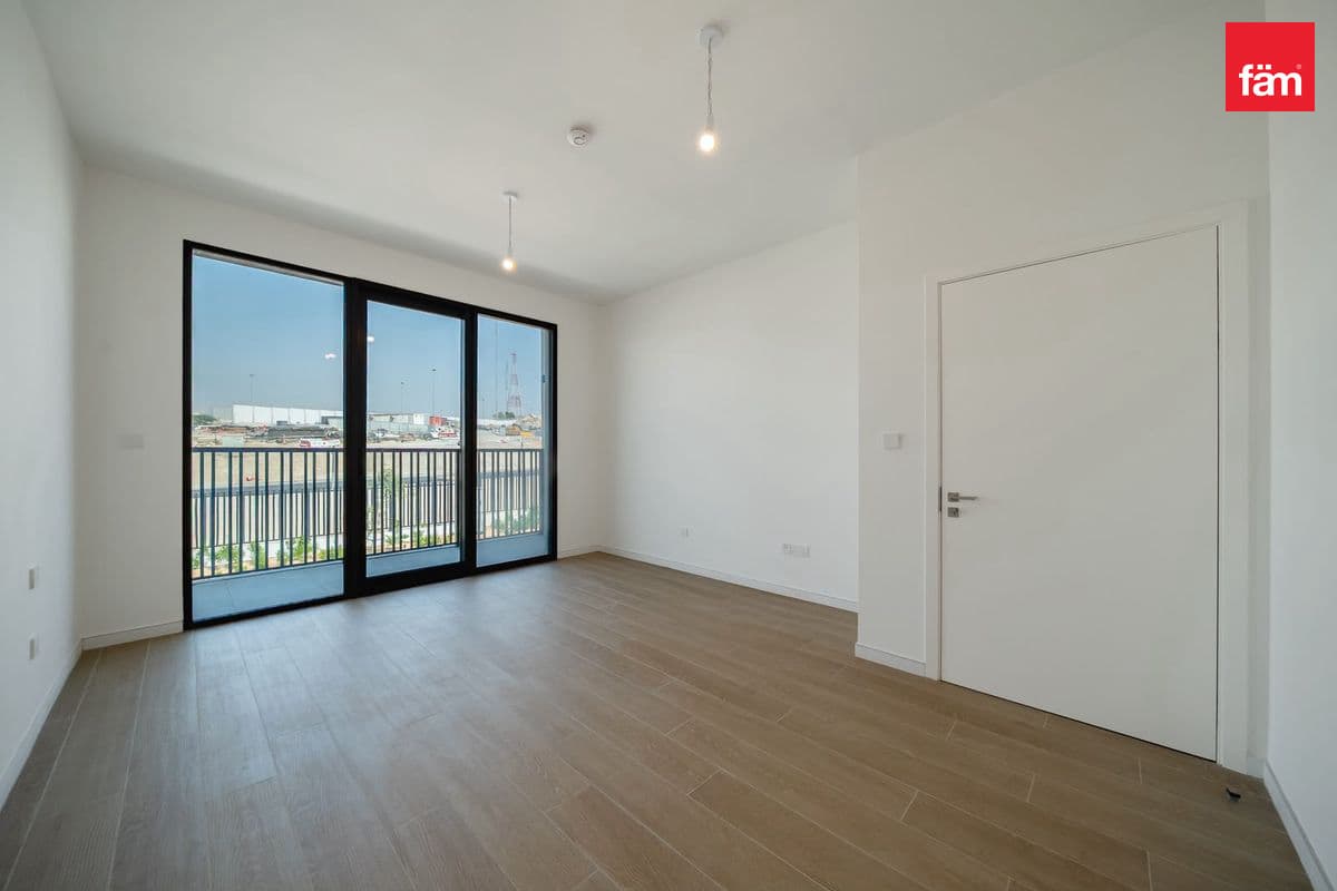 4 bedroom townhouse in Jebel Ali Village Townhouses - Phase 3, photograph 16 of 20