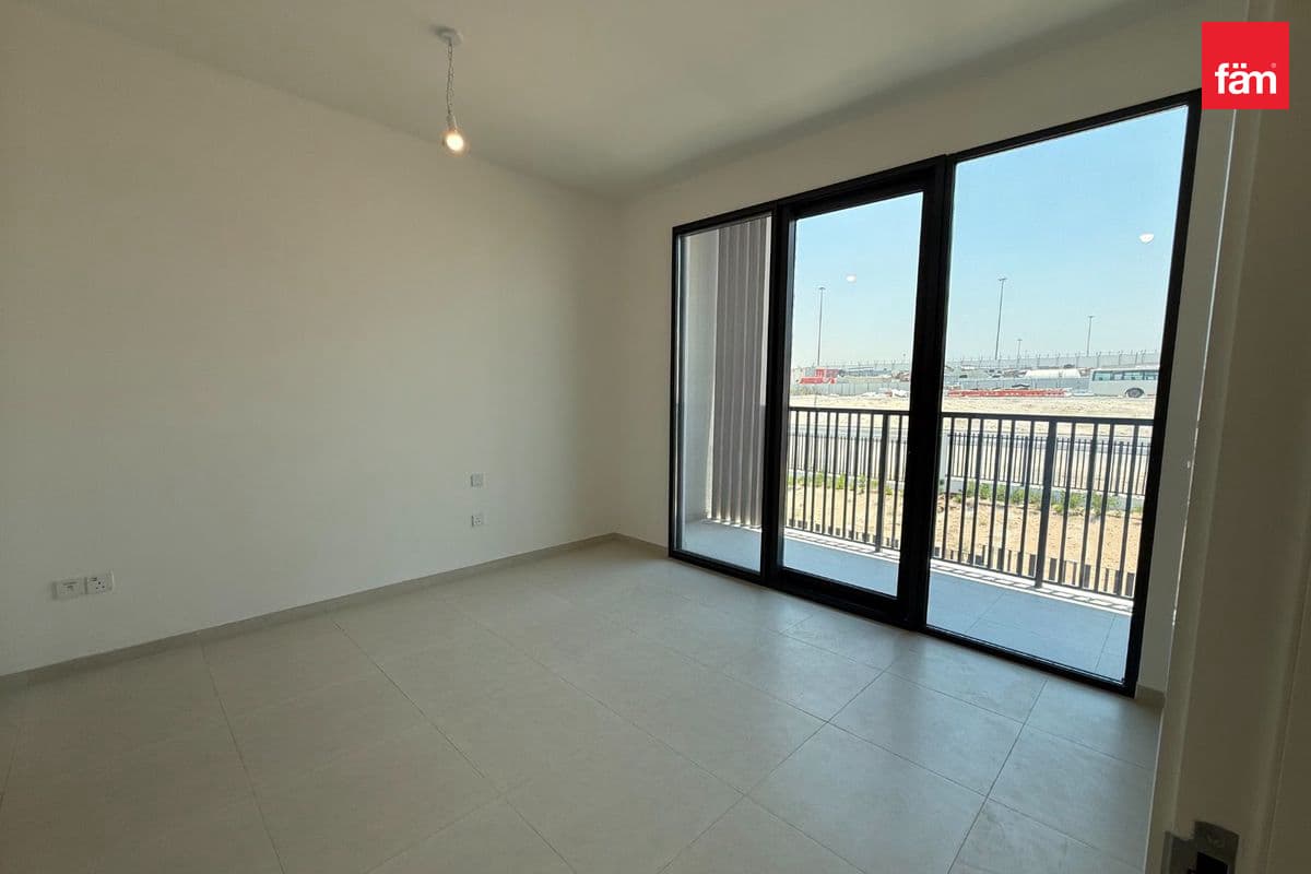 4 bedroom townhouse in Jebel Ali Village Townhouses - Phase 3, photograph 11 of 20