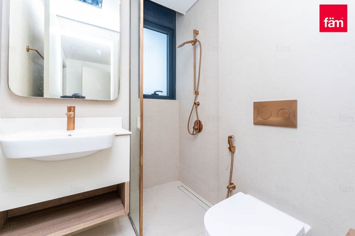 4 bedroom townhouse in Mudon Al Ranim 8, photograph 11 of 15