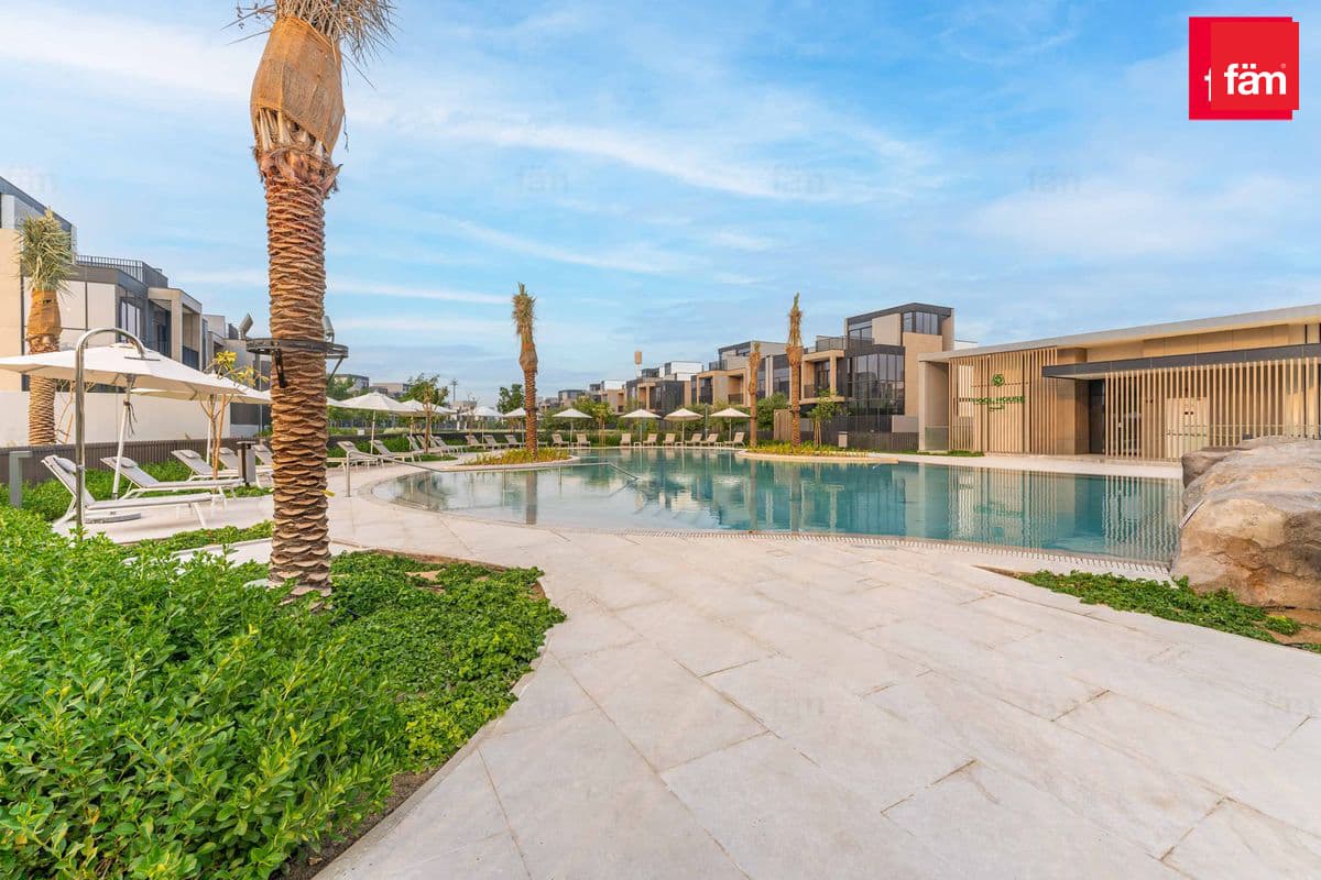4 bedroom townhouse in Mudon Al Ranim 8, photograph 15 of 15