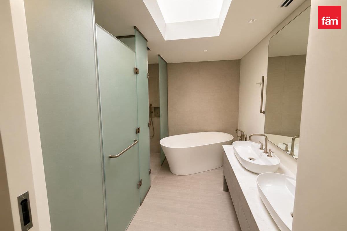 3 bedroom townhouse in Nad Al Sheba Gardens Phase 3, photograph 16 of 20