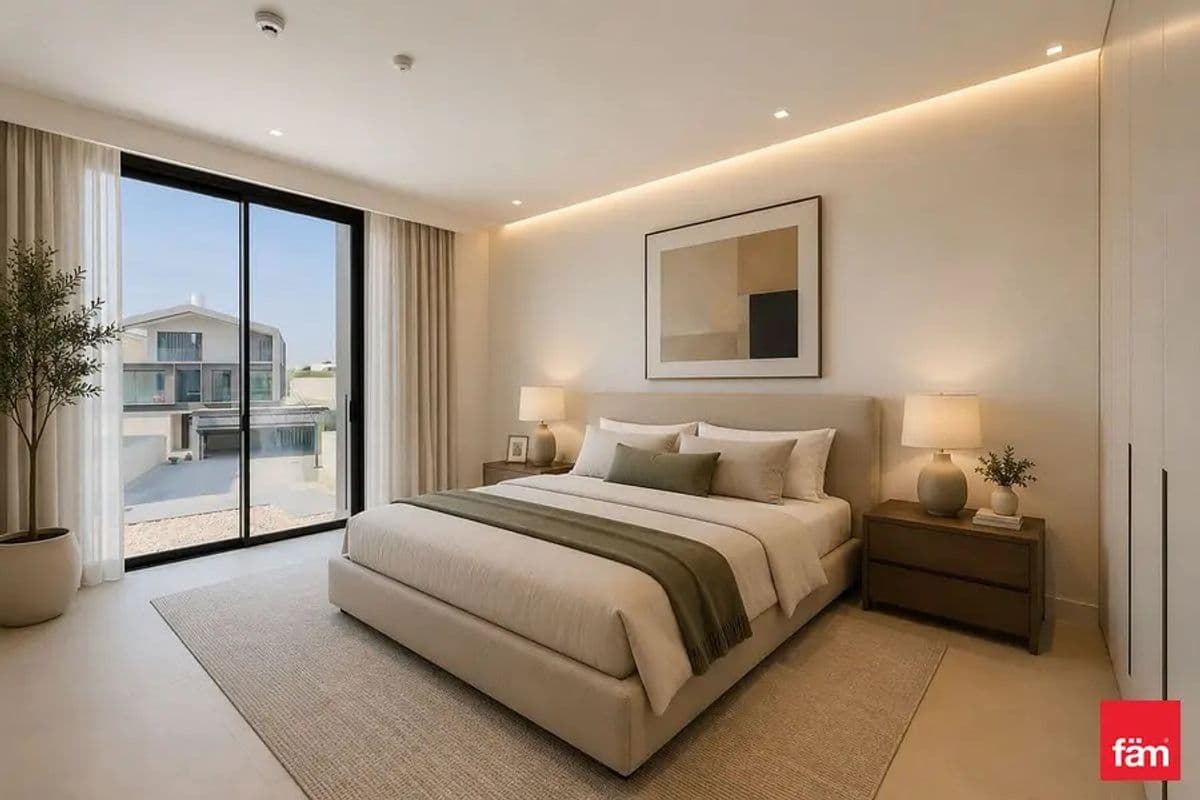 3 bedroom townhouse in Nad Al Sheba Gardens Phase 2, photograph 5 of 20