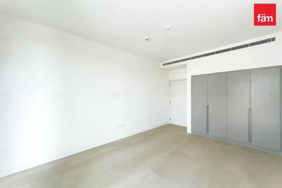 3 bedroom townhouse in Nad Al Sheba Gardens Phase 2, photograph 12 of 20