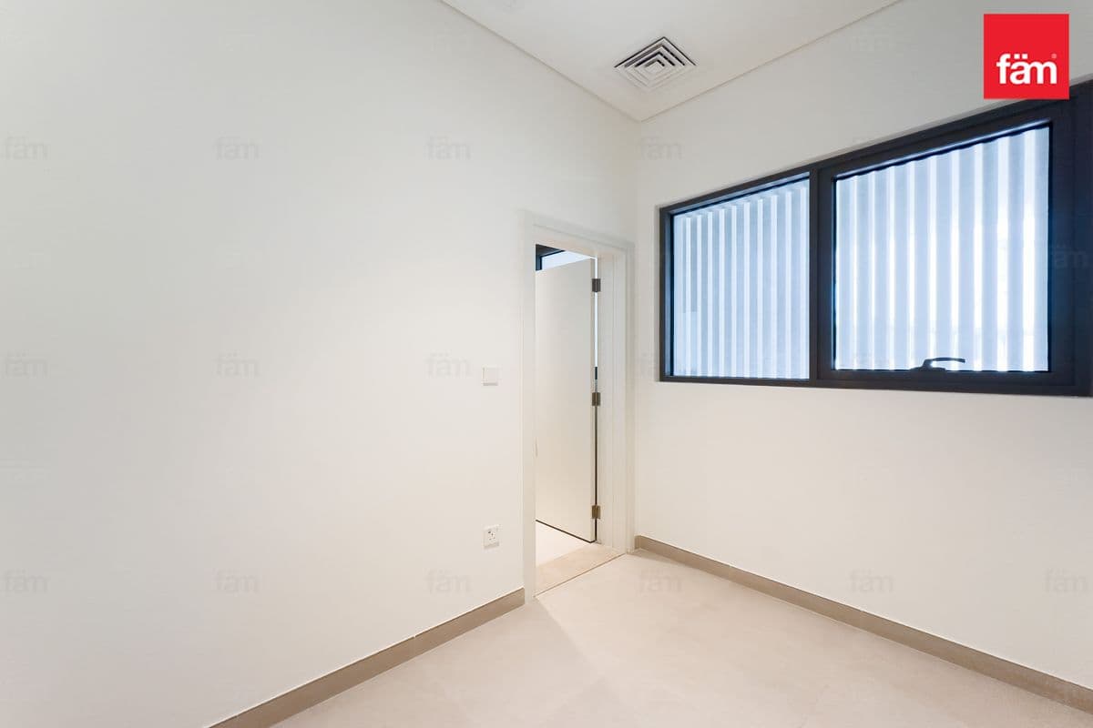 3 bedroom townhouse in Nad Al Sheba Gardens Phase 2, photograph 16 of 20