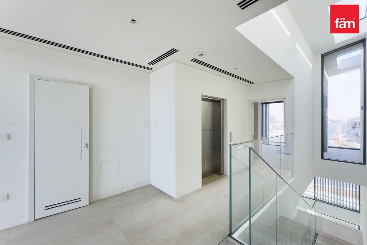 3 bedroom townhouse in Nad Al Sheba Gardens Phase 2, photograph 6 of 20