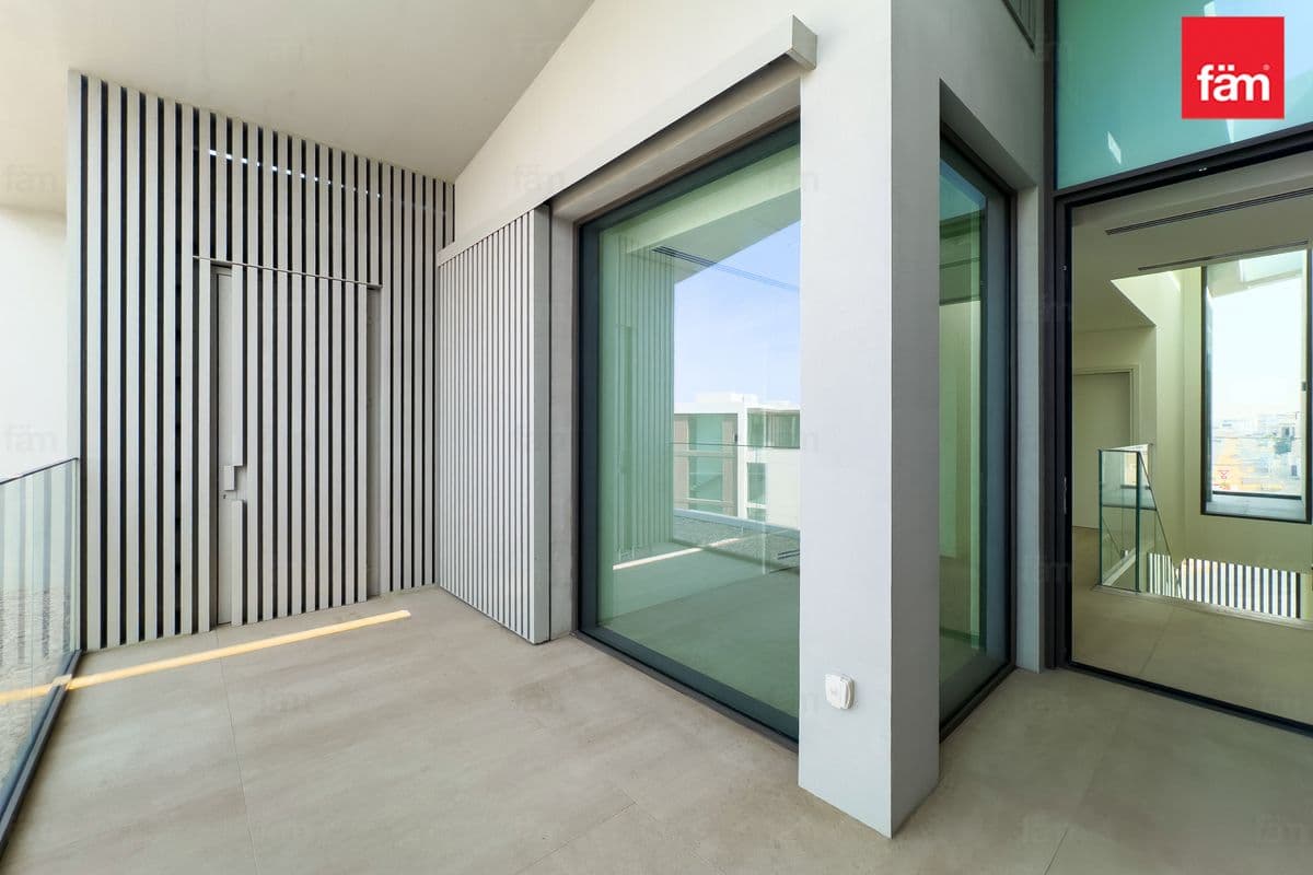3 bedroom townhouse in Nad Al Sheba Gardens Phase 2, photograph 18 of 20