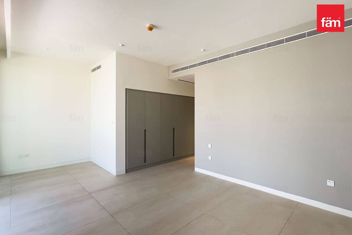 3 bedroom townhouse in Nad Al Sheba Gardens Phase 2, photograph 17 of 20
