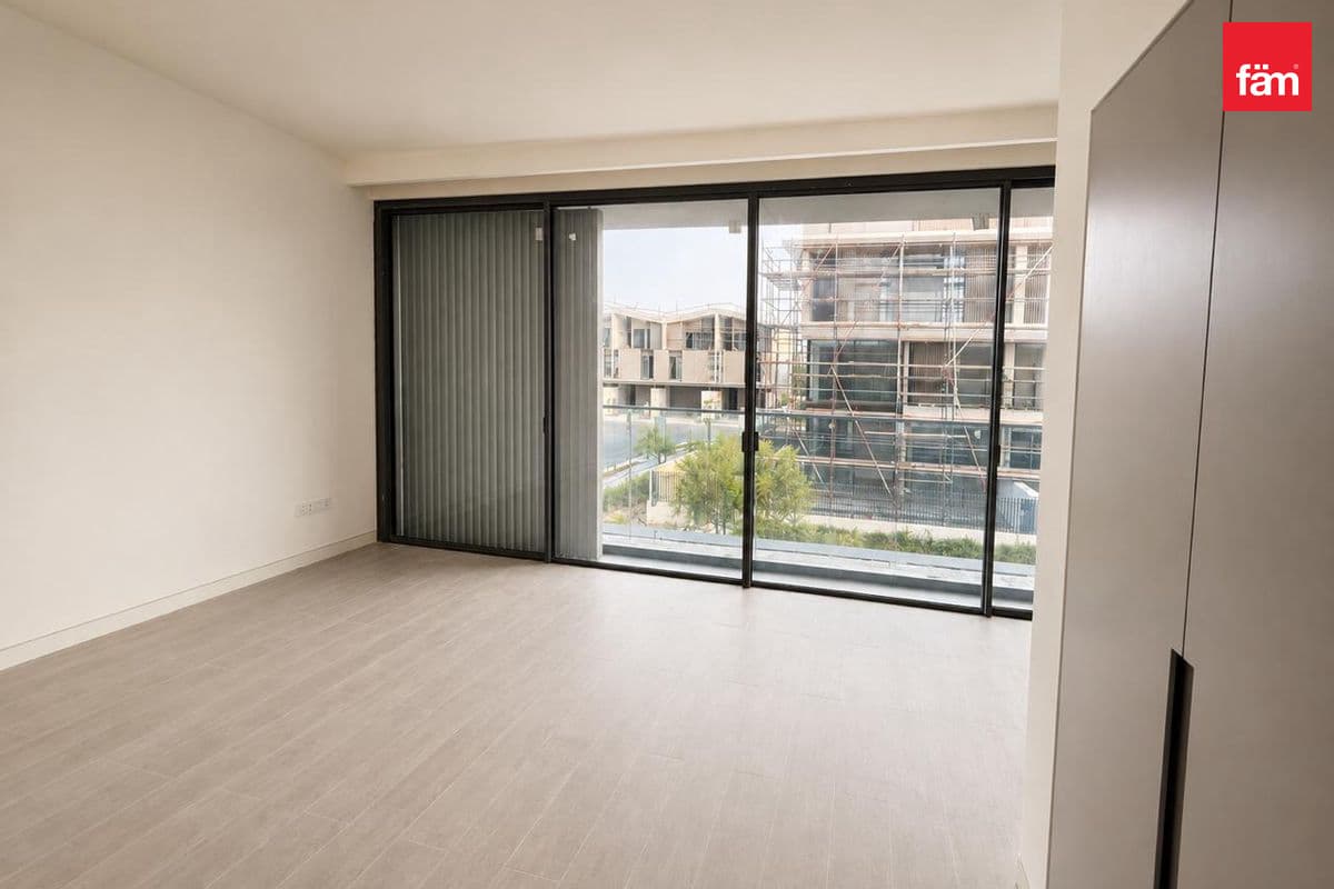 3 bedroom townhouse in Nad Al Sheba Gardens Phase 3, photograph 8 of 20