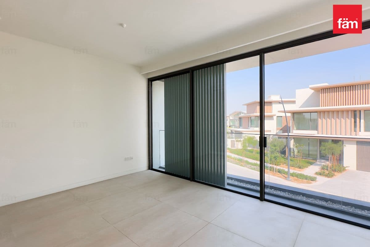 3 bedroom townhouse in Nad Al Sheba Gardens Phase 3, photograph 13 of 20