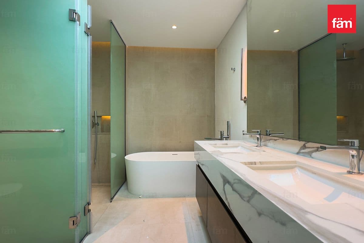 3 bedroom townhouse in Nad Al Sheba Gardens Phase 3, photograph 16 of 20